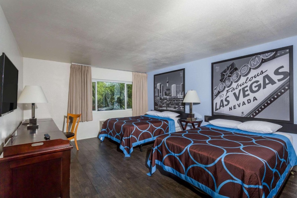 Super 8 by Wyndham Las Vegas North Strip/Fremont St. Area